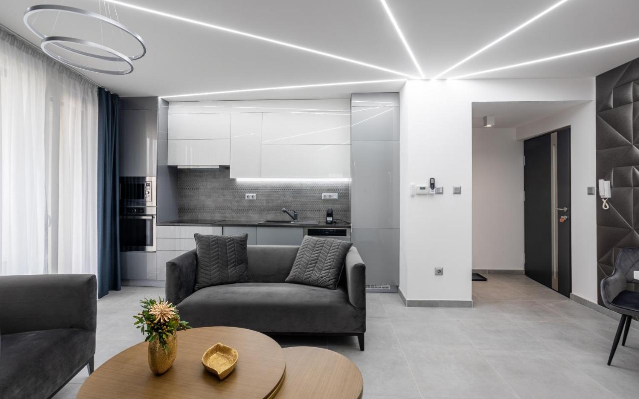 Avand Apartments Ντέμπρετσεν Εξωτερικό φωτογραφία