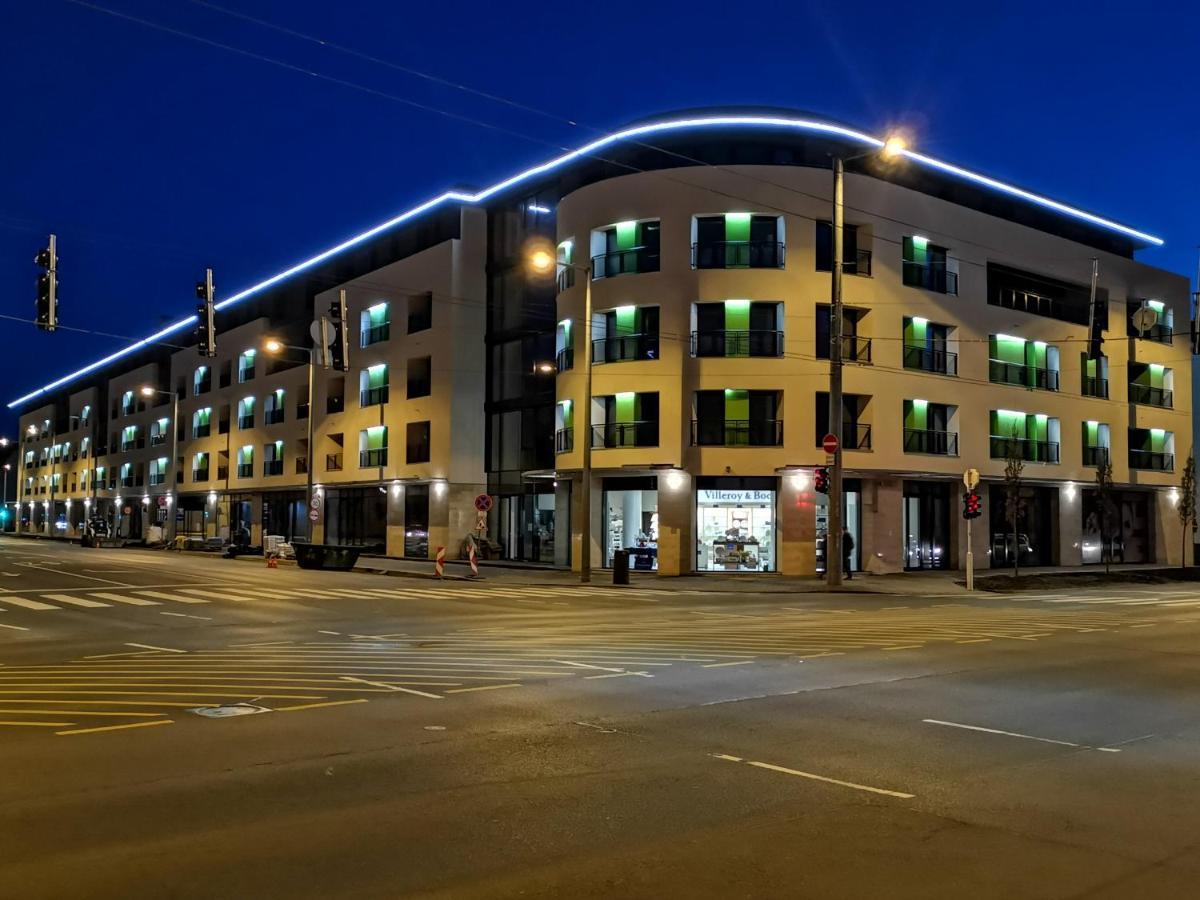 Avand Apartments Ντέμπρετσεν Εξωτερικό φωτογραφία